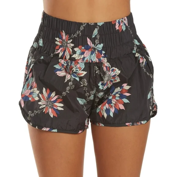 FP Movement - "The Way Home" shorts - Picture 1 of 3